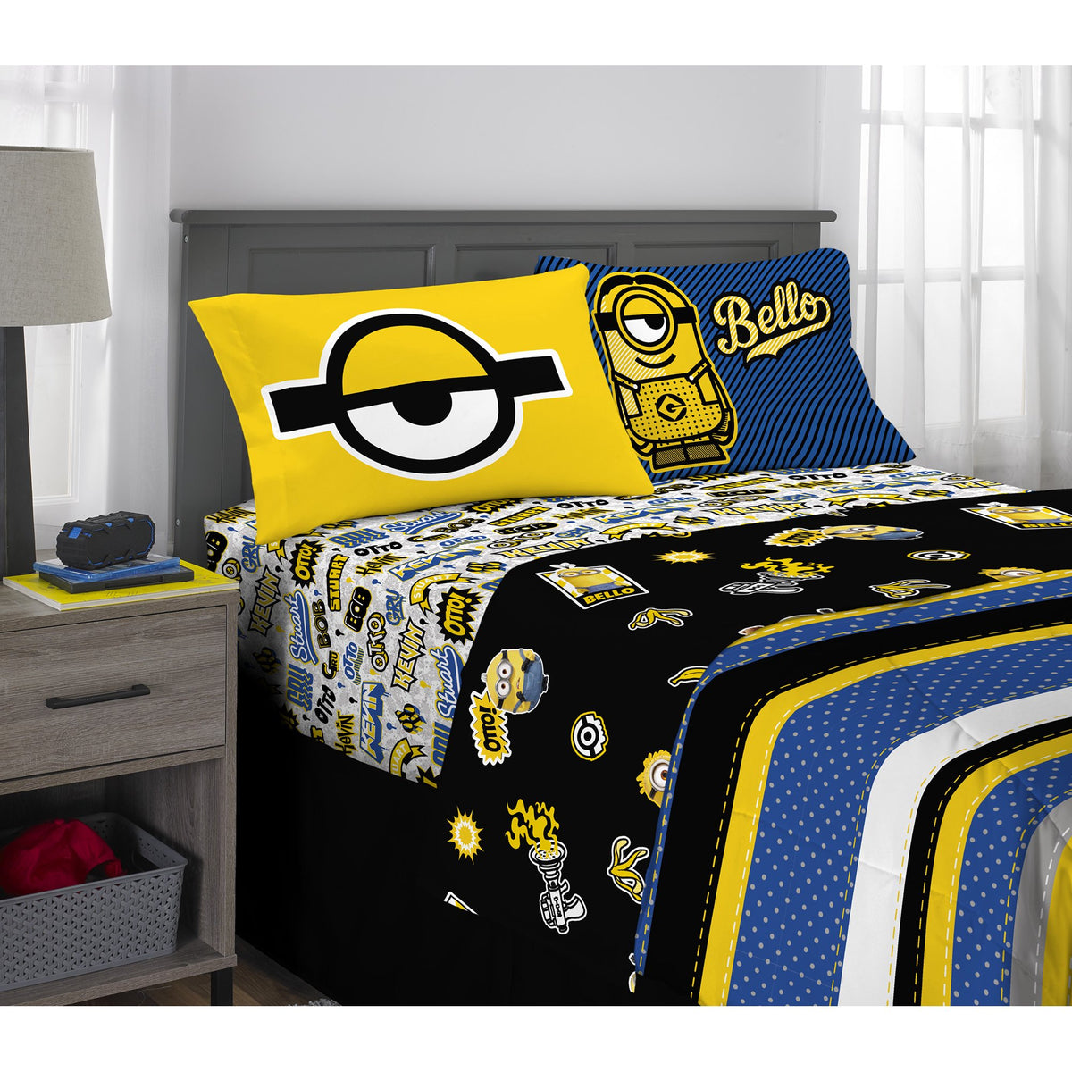 Minions The Rise Of Gru Kids Bedding Super Soft 5 Piece Full Size Comforter & Sheet Set