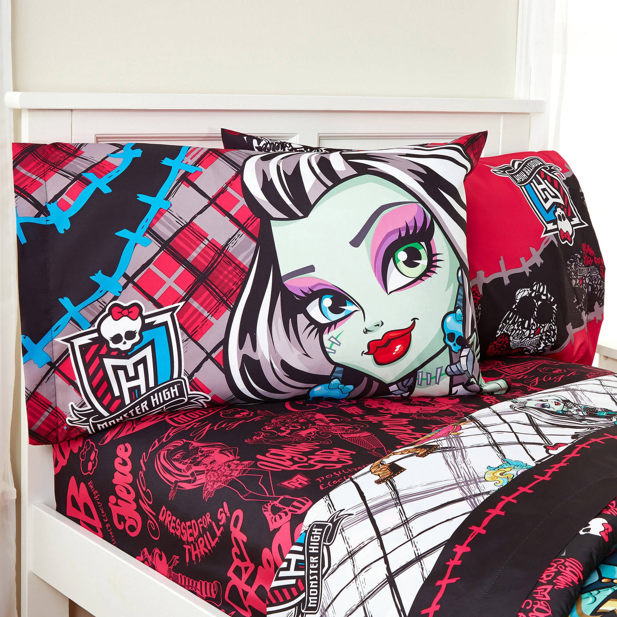 Mattel Monster High Right to Fright Black Sheet Set
