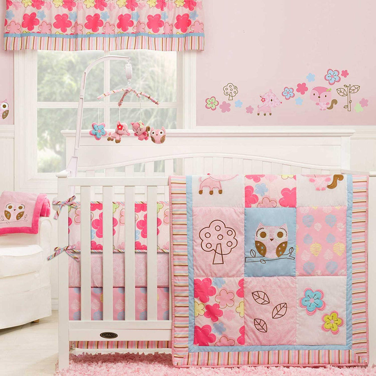 Girl Woodland 4 Piece Crib Set