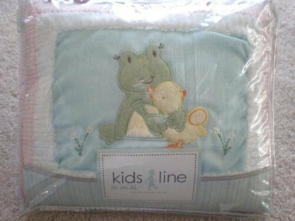 Froggie Love Decorative Throw Pillow Frog