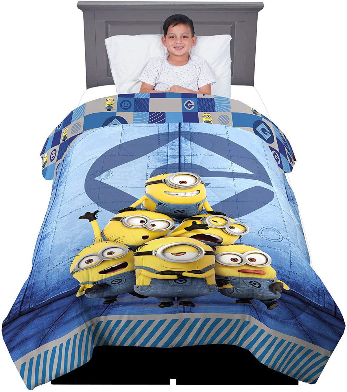 Franco Kids Bedding Despicable Me Minions Twin/Full Comforter, Size 72" x 86"