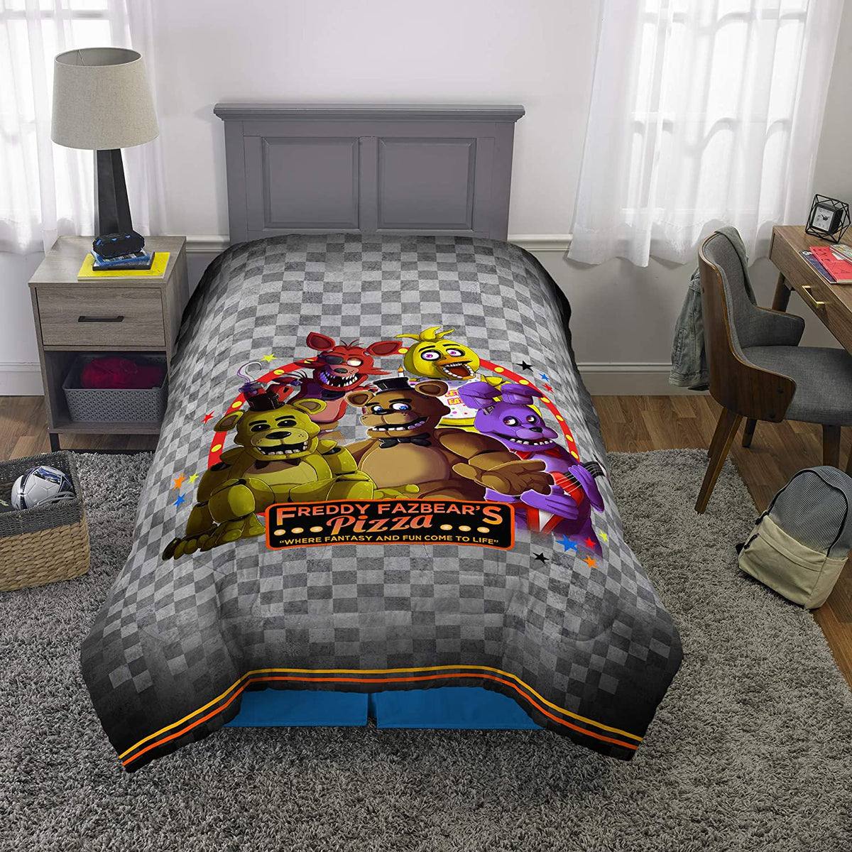 Franco FIVE NIGHTS AT FREDDY’S Comforter, Twin/Full Size 72" x 86"