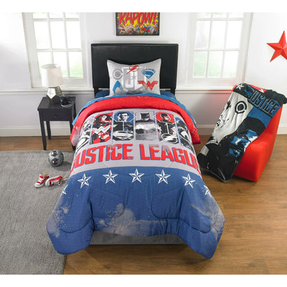 DC Comics Justice League 2 Piece Twin/Full Comforter and Sham Set