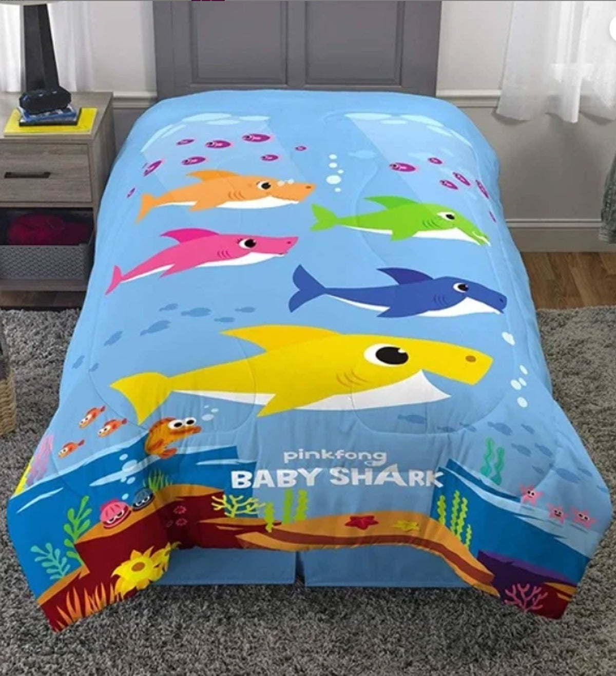 Franco Kids Bedding Baby Shark Soft Microfiber Twin/Full Comforter