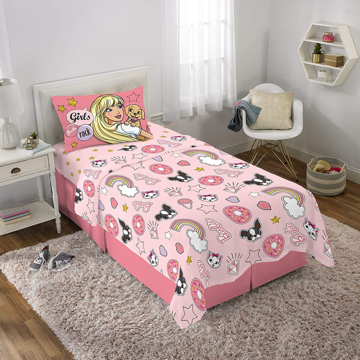 Mattel Barbie 'B Anything' Girls Exclusive 4-Piece Twin Bedding Set with Bonus Tote