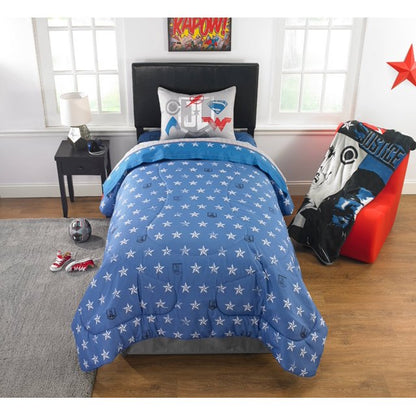 DC Comics Justice League 2 Piece Twin/Full Comforter and Sham Set