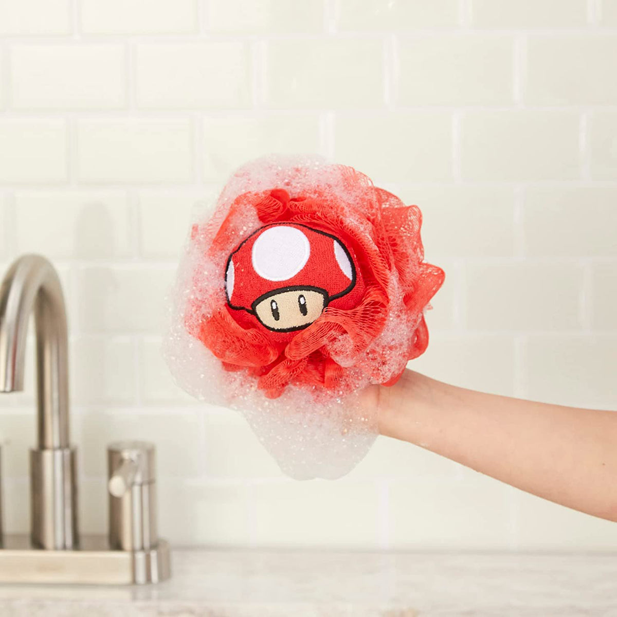 Franco Super Mario Kids Bath/Pool/Beach Soft Cotton Terry Hooded Towel Wrap and loofah Set, 24 in x 50 in