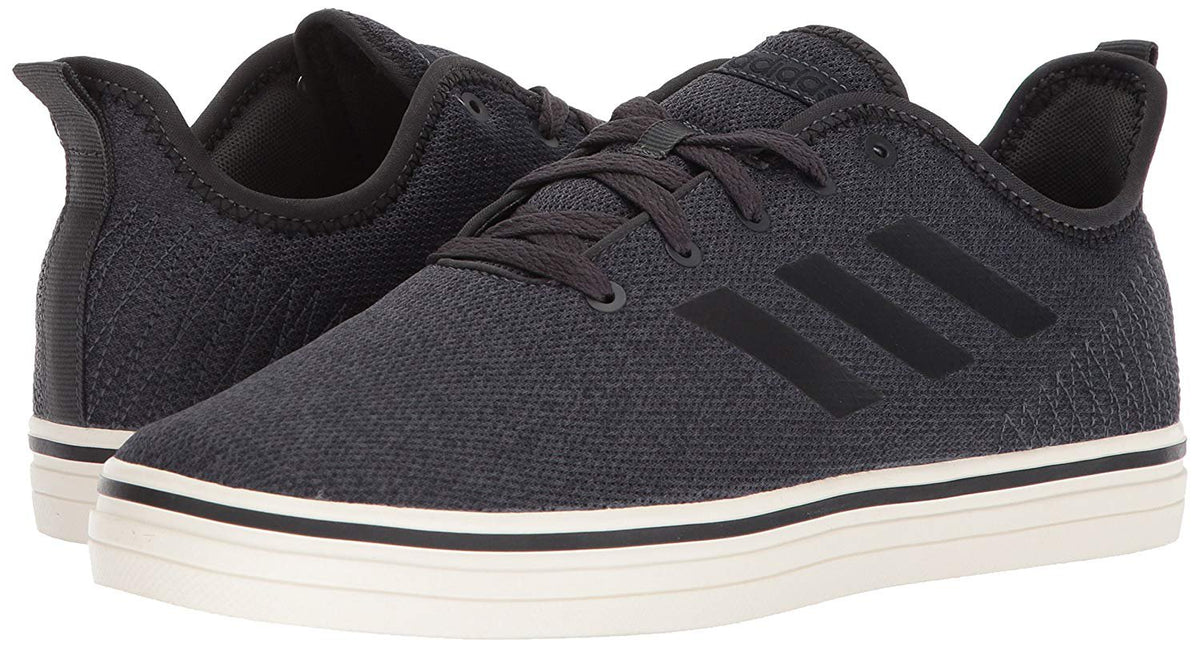 adidas  Men's Defy