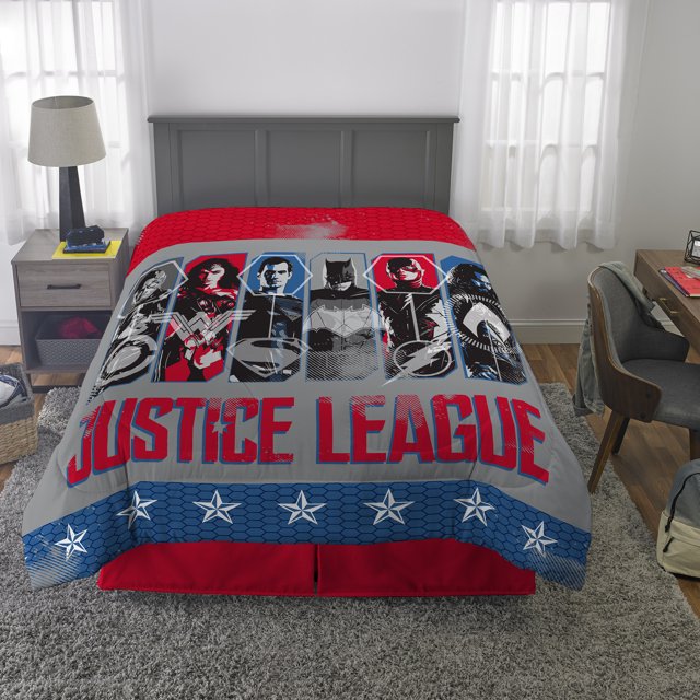 DC Comics Justice League 2 Piece Twin/Full Comforter and Sham Set