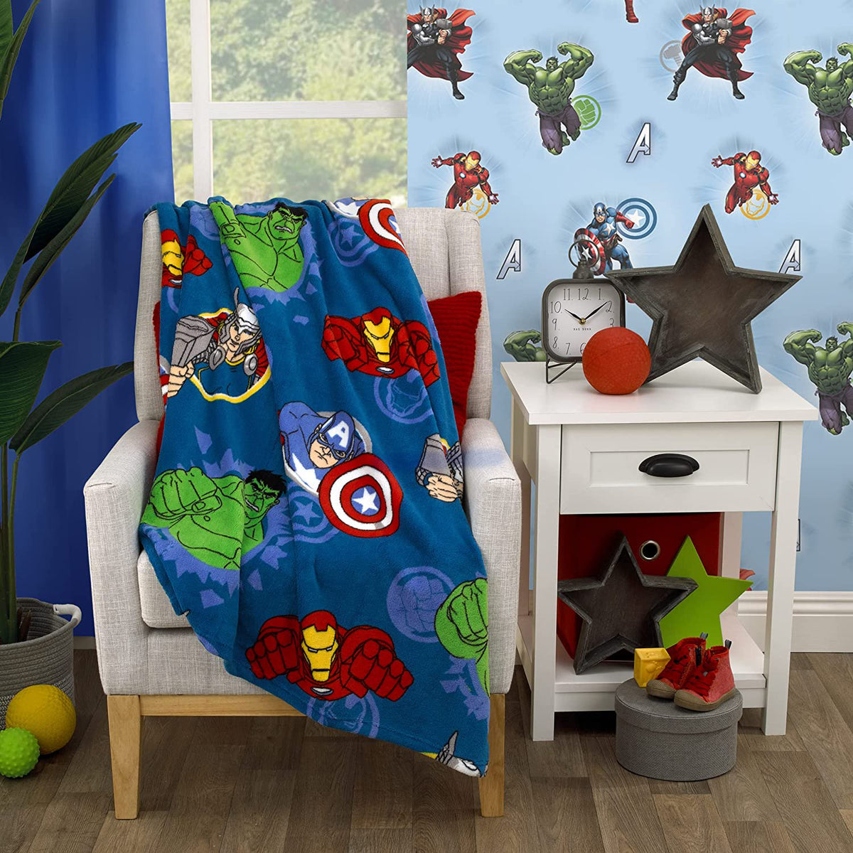 Marvel Avengers Super Soft Toddler Blanket - 40" x 50"