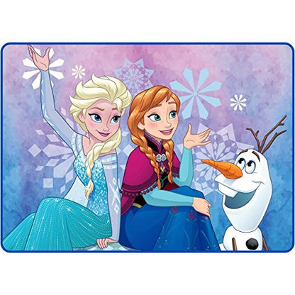 Disney's Frozen Winter Snow 40" x 56" Accent Rug