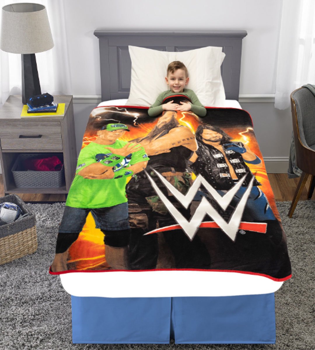 WWE Logo Blast Kids Plush Throw Blanket, 46" x 60"