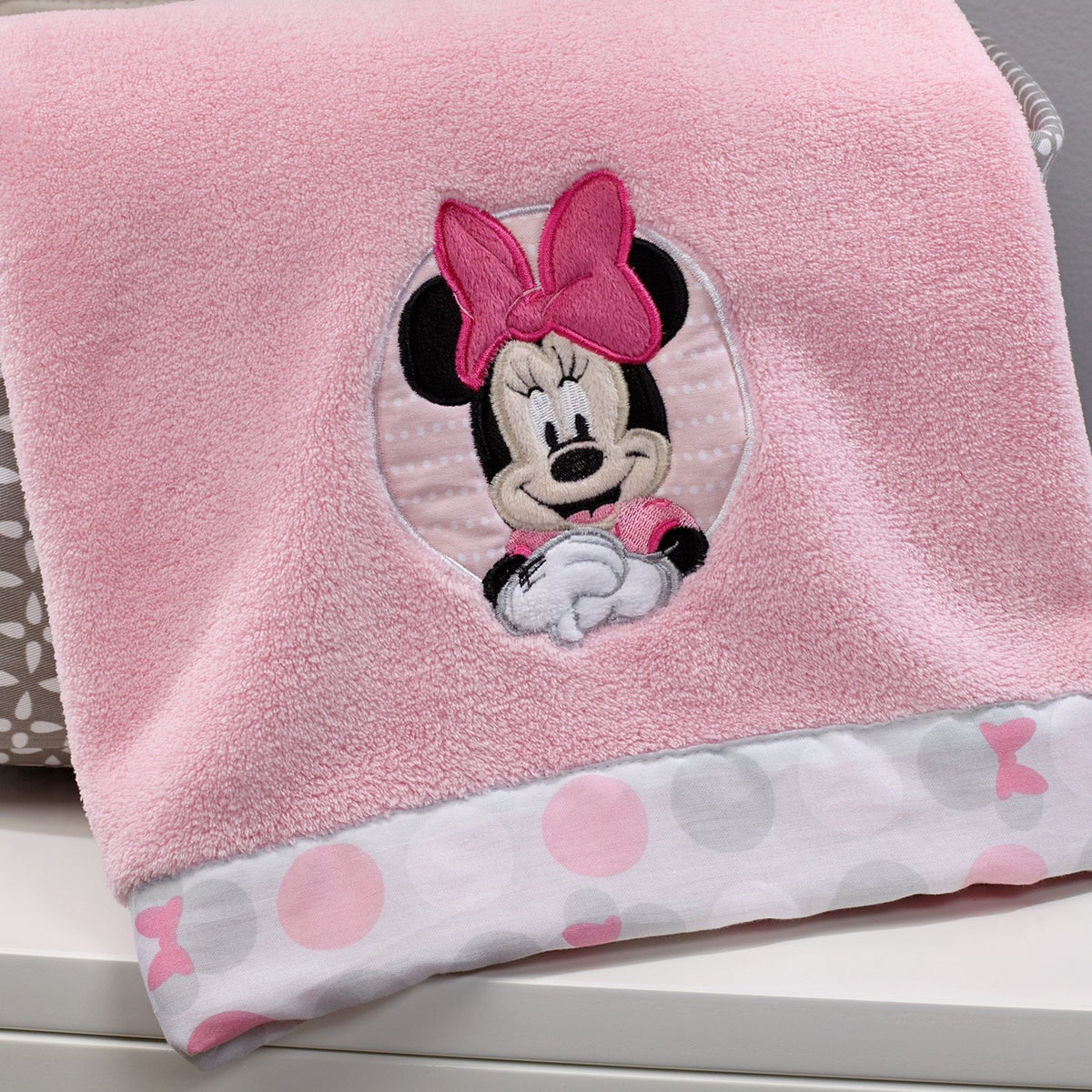 Disney Minnie Mouse Polka Dots Appliqued Baby Blanket, 30" x 40"