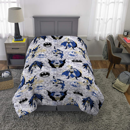 Franco Kids Batman 4 Pc Twin Comforter and Sheets Set With Bonus Bag