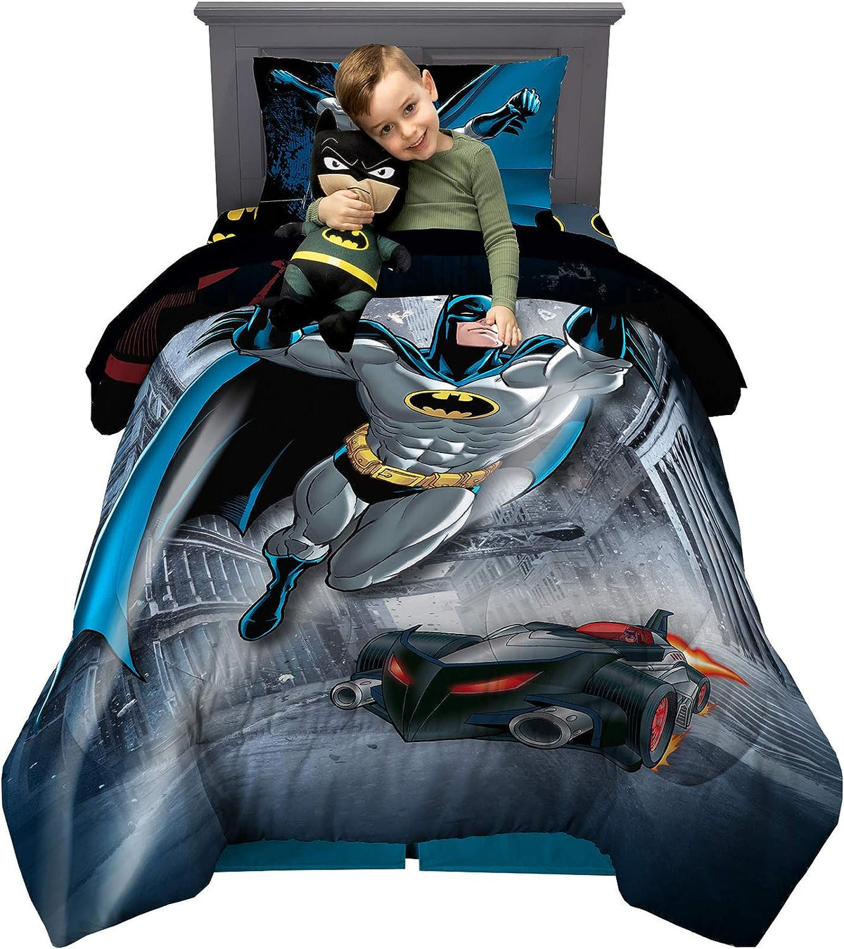 Franco Kids Batman 5 Piece Twin Size Comforter with Sheets and Cuddle Pillow Bedroom Set