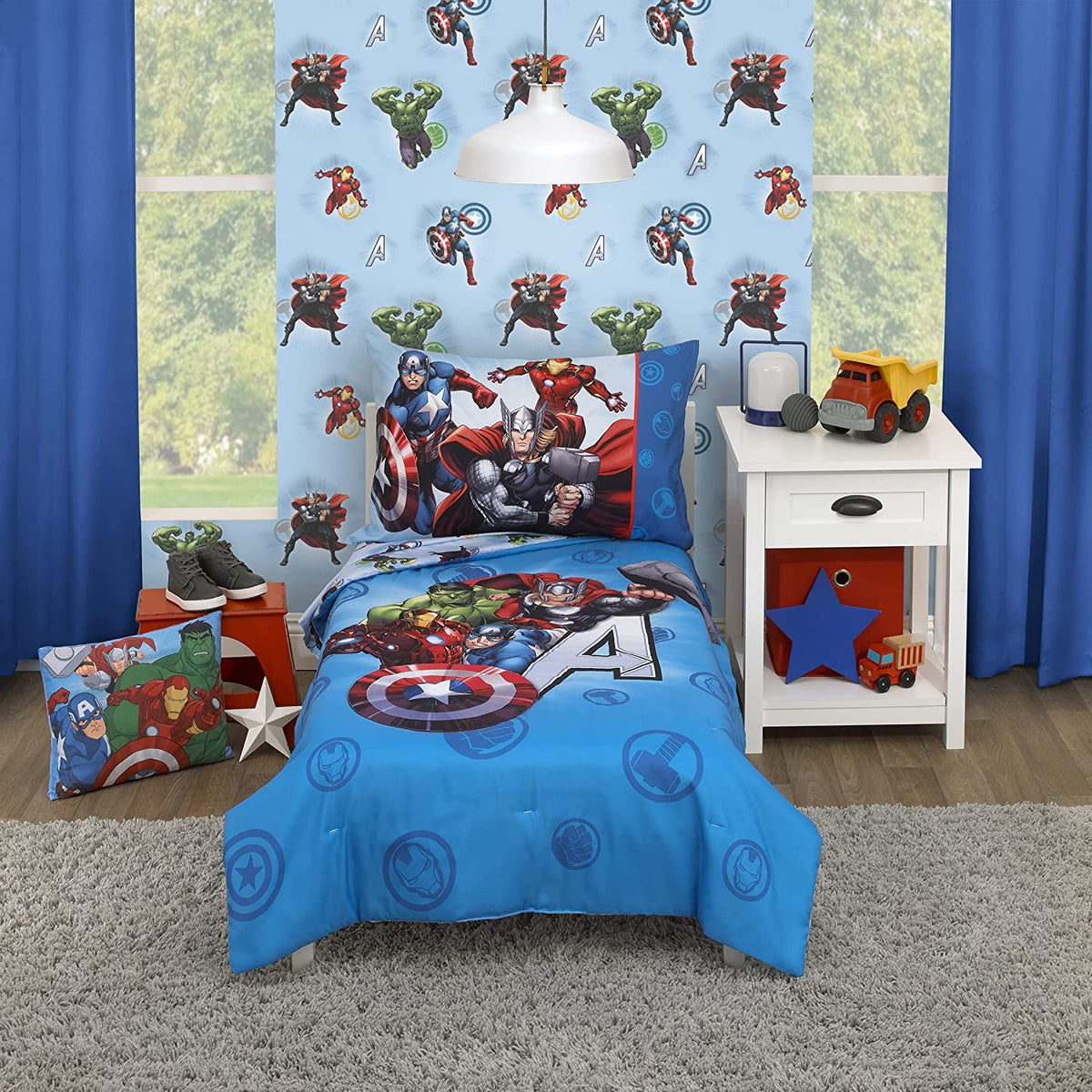 Marvel Avengers 4 Piece Toddler Bedding Set