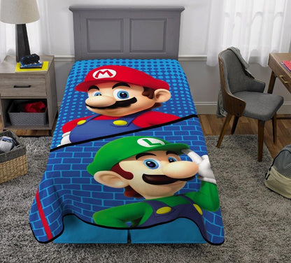 Franco Kids Bedding Super Mario Plush Micro Raschel Twin Size Blanket, 62 in x 90 in