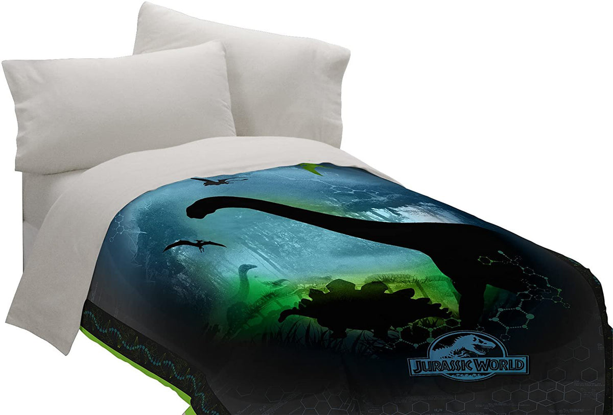Universal Jurassic Perfect World Comforter, Twin