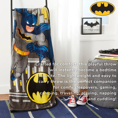 Batman Kids Super Soft Silk Touch Throw Blanket, 40 in x 50 in