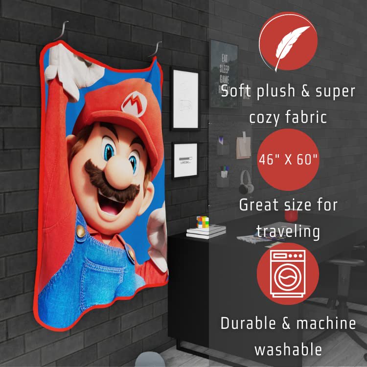 Super Mario Bros. Movie Micro Raschel Throw Blanket, 46 in x 60 in