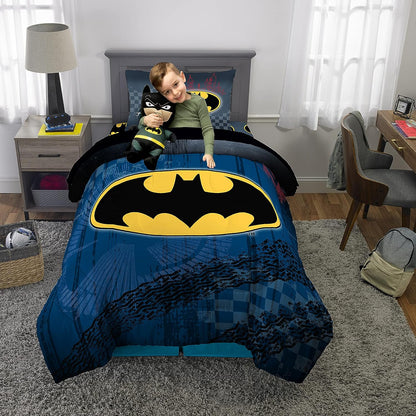 Franco Kids Batman 5 Piece Twin Size Comforter with Sheets and Cuddle Pillow Bedroom Set