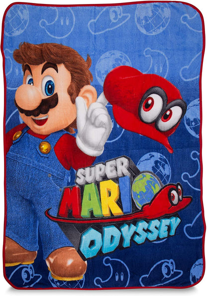 Franco  Super Mario Soft Plush Microfiber Throw, 46" x 60"